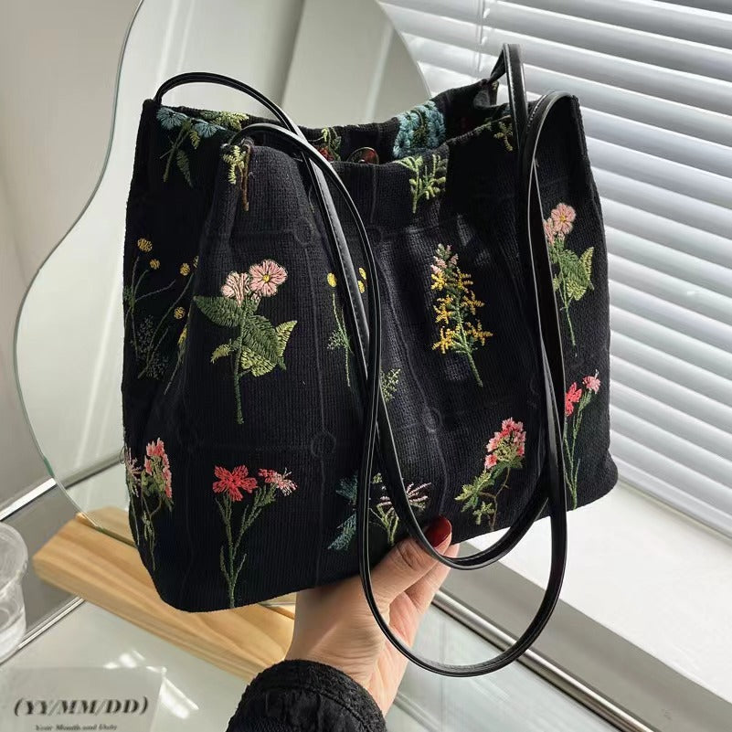 Fiora | Blomstret taske