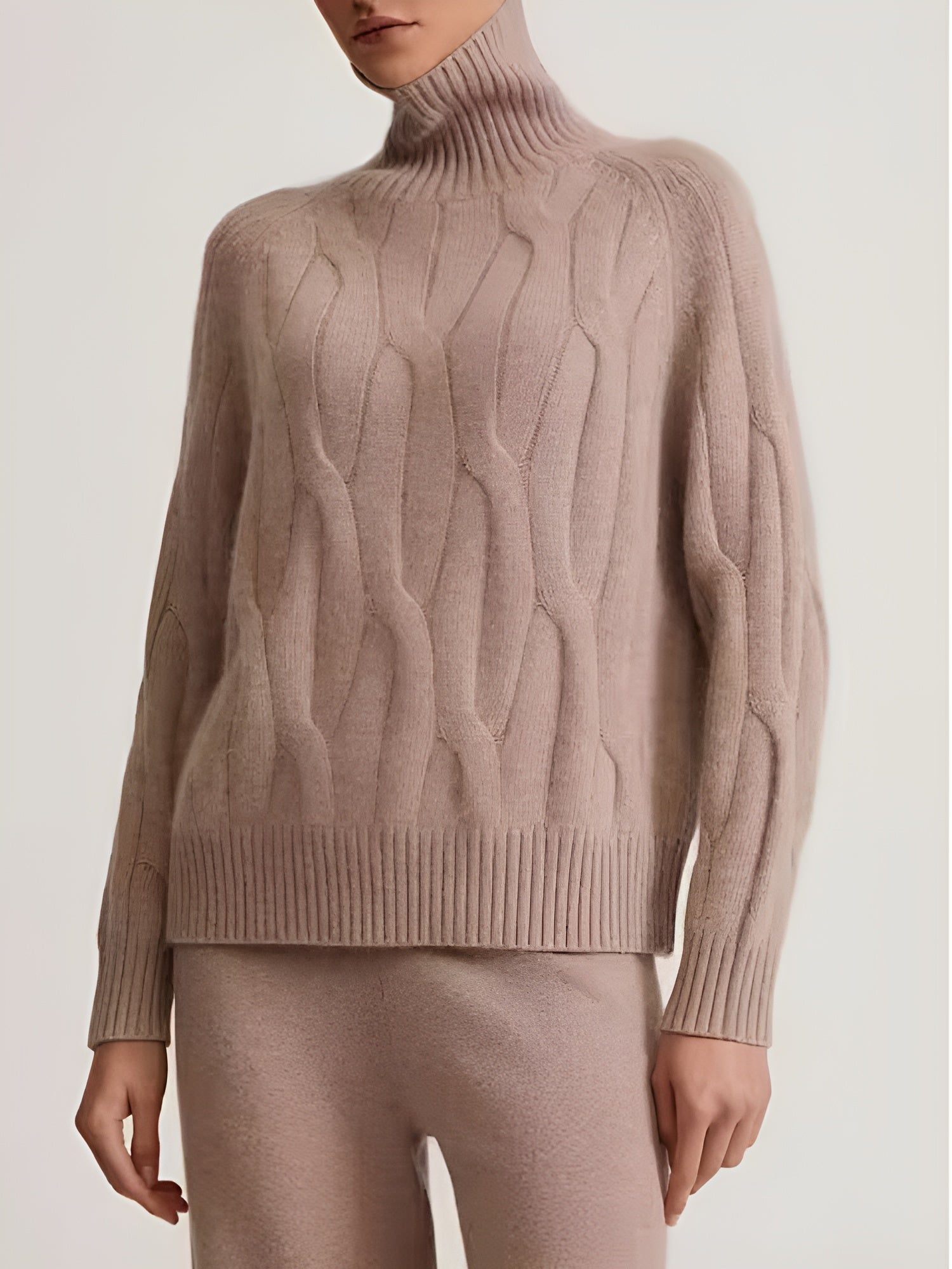 Isabella – Oversize Dame Rullekravesweater