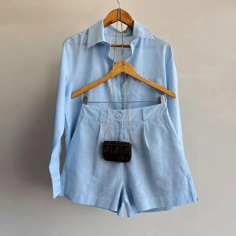 Guia | Sæt med hørbluse og shorts