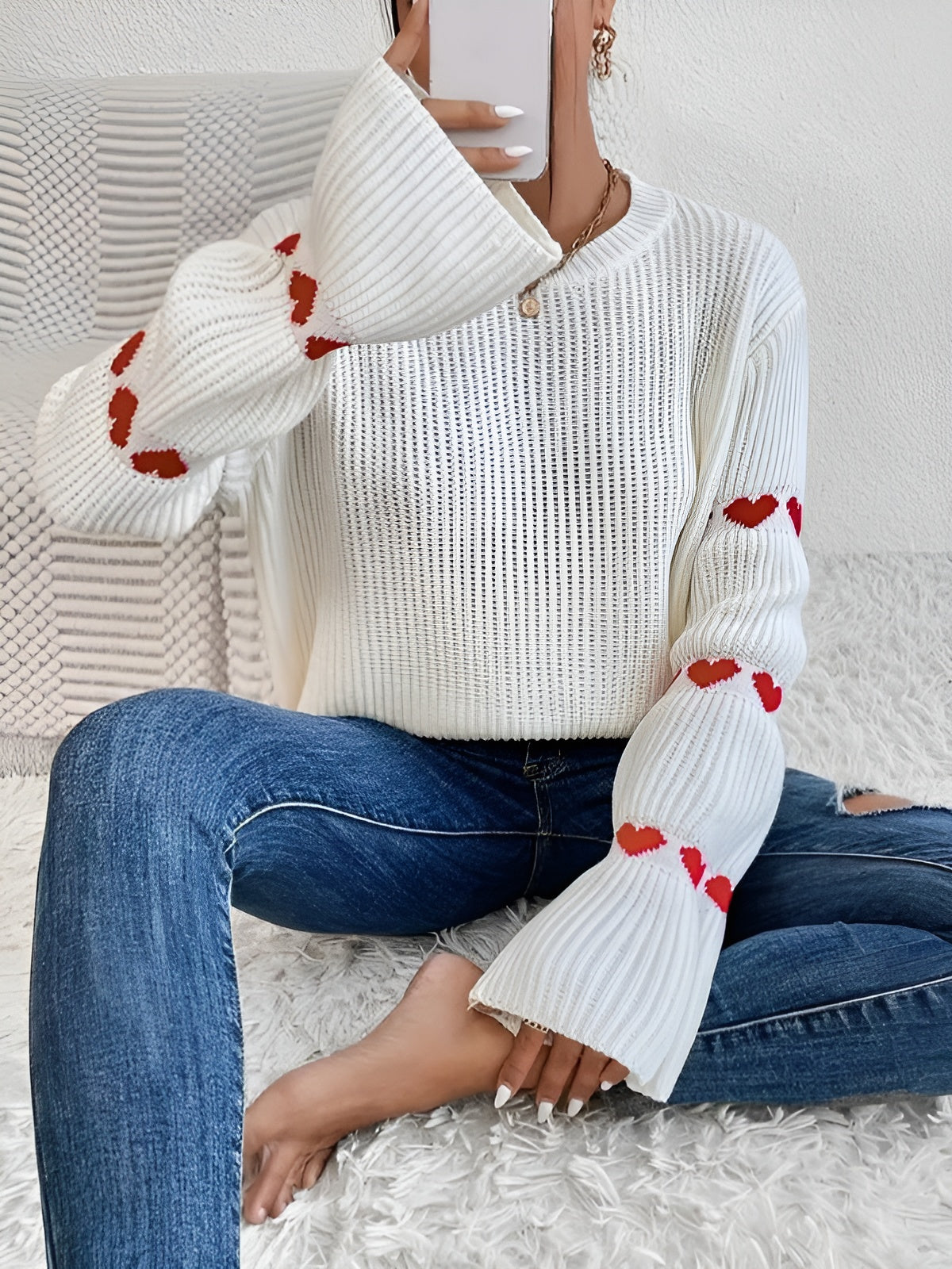 Isabella – Broderet Dame Sweater med Afslappet Pasform