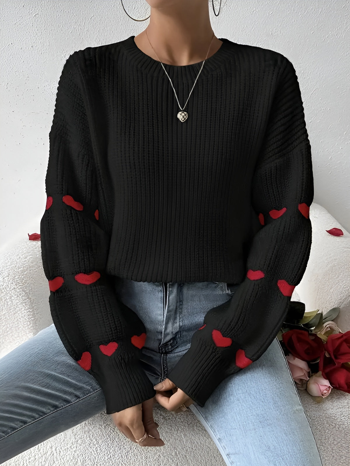 Isabella – Broderet Dame Sweater med Afslappet Pasform