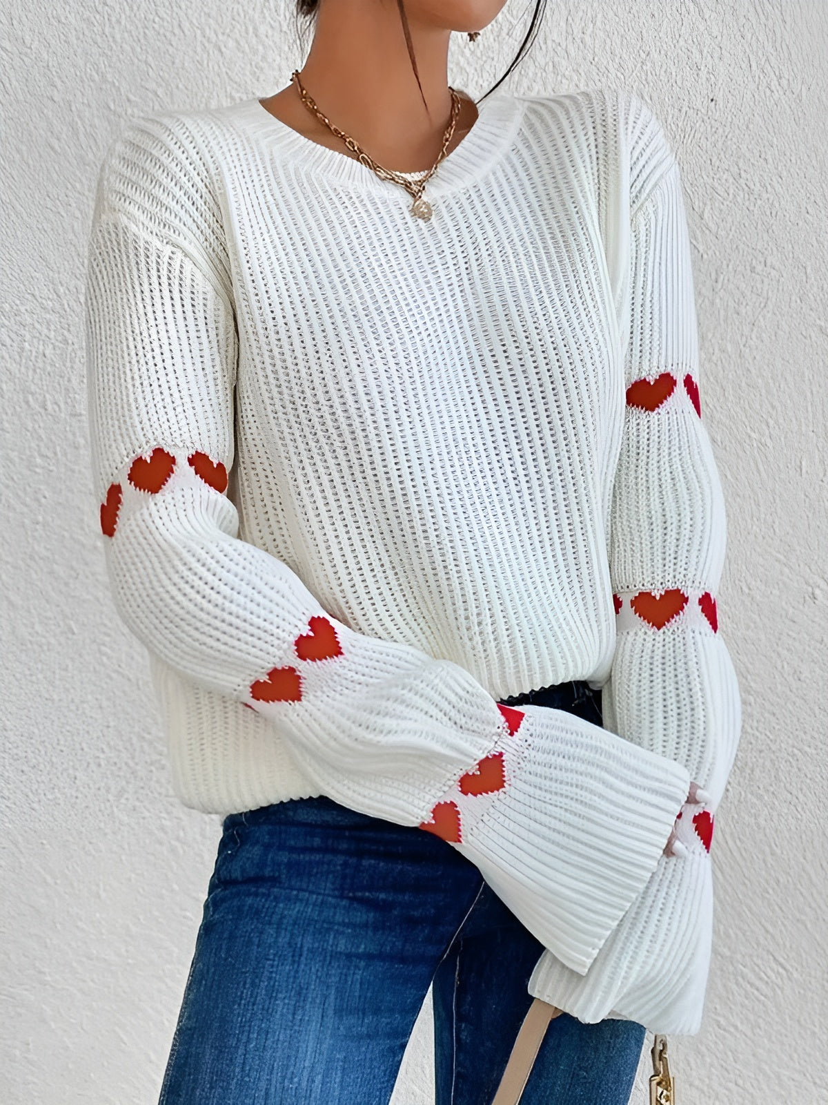 Isabella – Broderet Dame Sweater med Afslappet Pasform