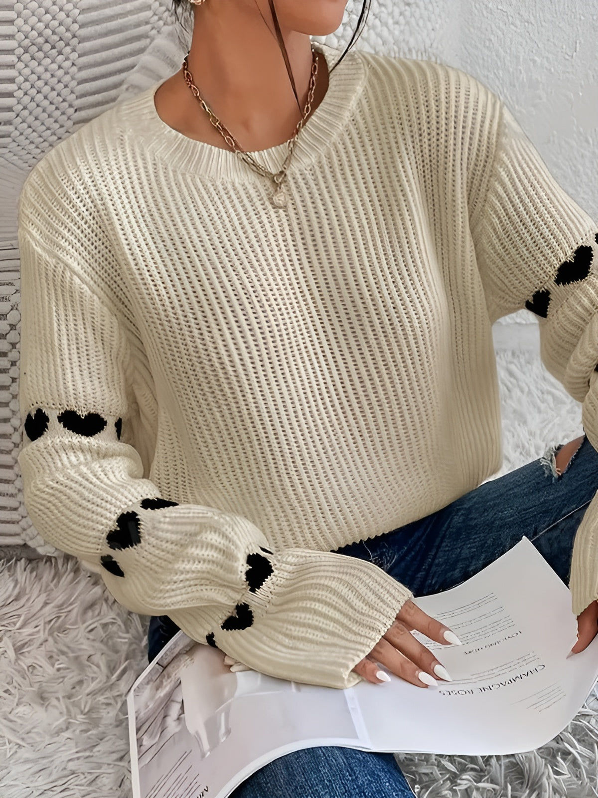 Isabella – Broderet Dame Sweater med Afslappet Pasform