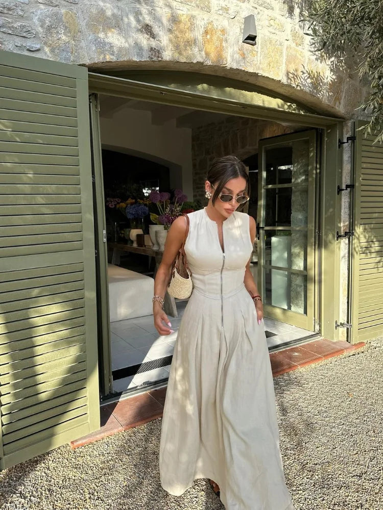 AuroraMoretti Elegant kjole med V-hals til kvinder