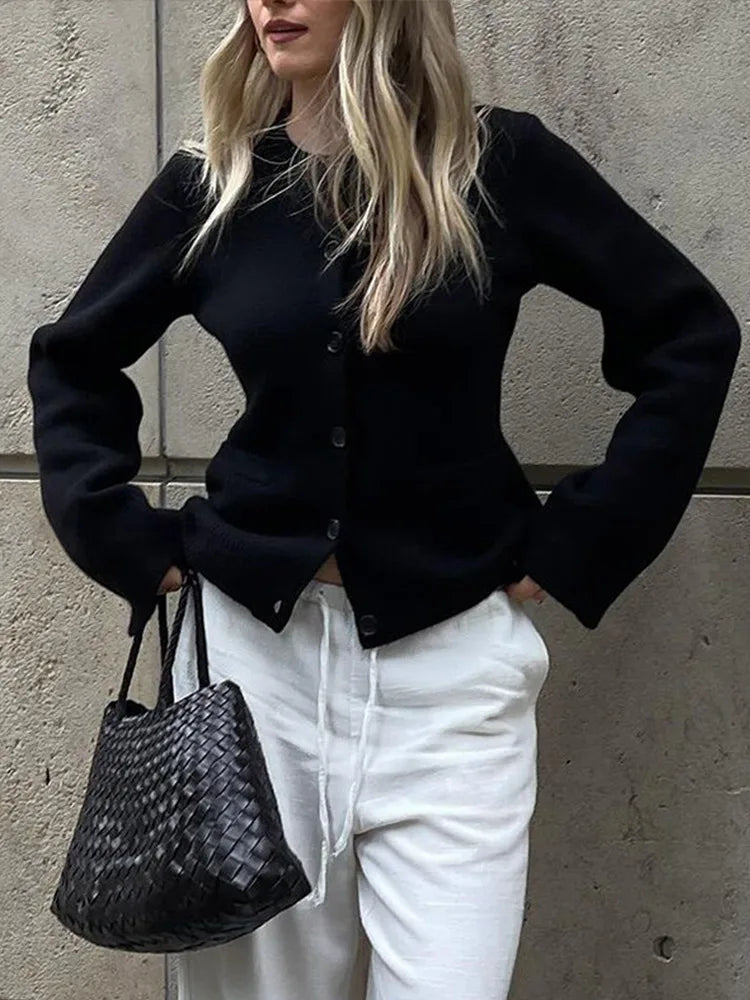 LaviniaCattaneo strik cardigan til kvinder