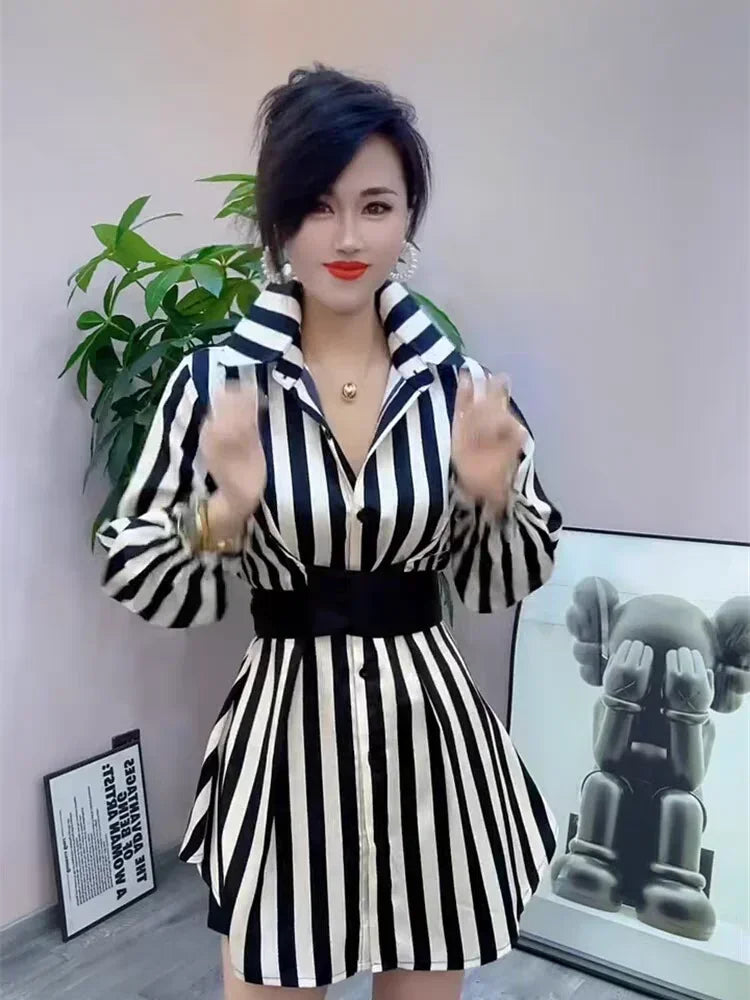 ElenaVolpe Lang stribet bluse