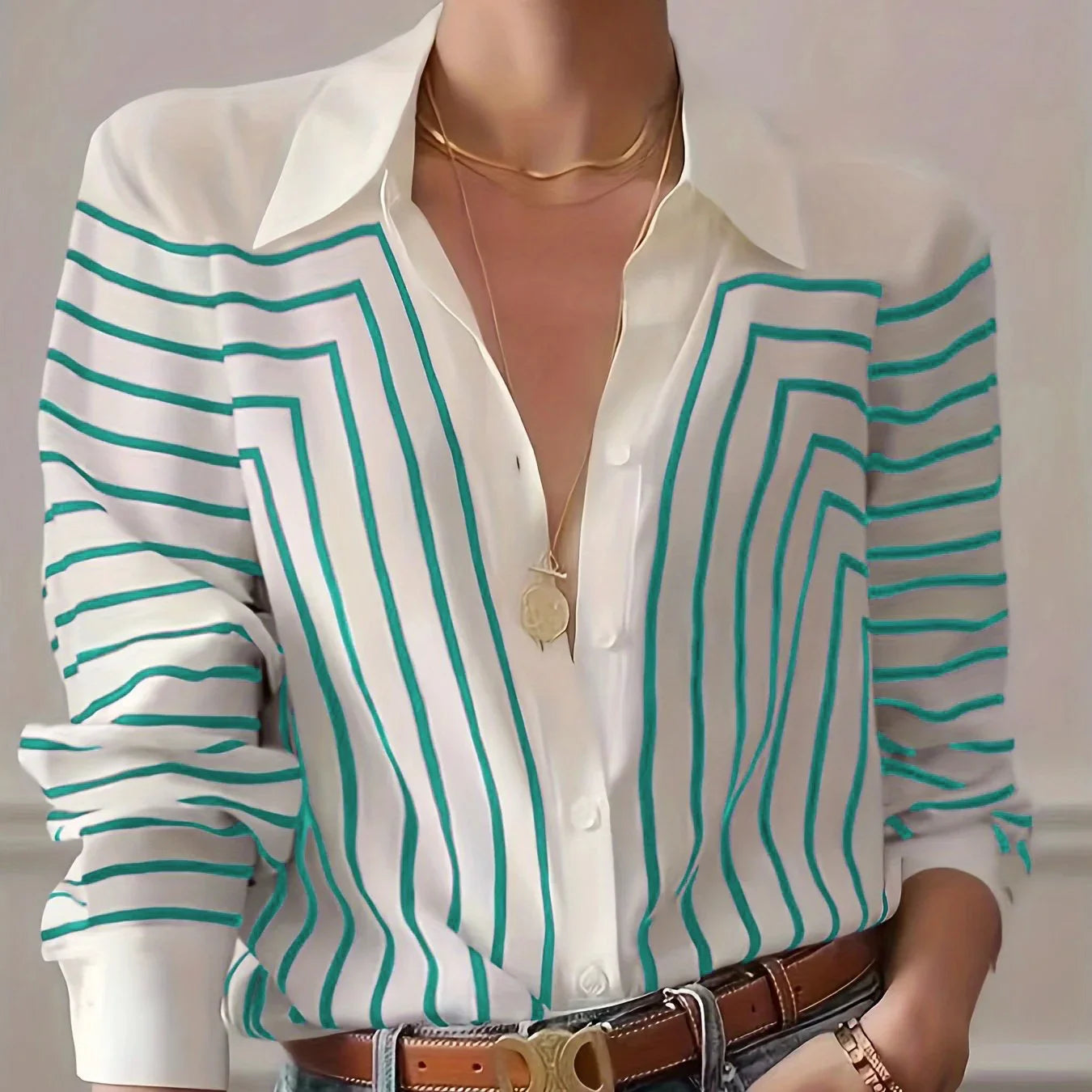 AntonioVecchi Elegant skjorte med stribet print