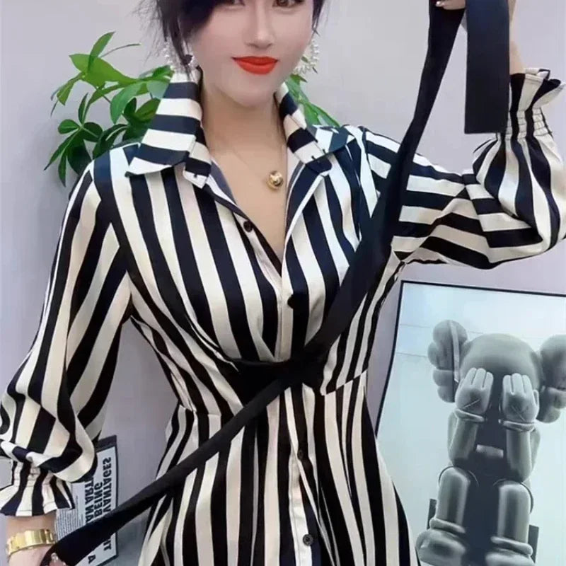 ElenaVolpe Lang stribet bluse