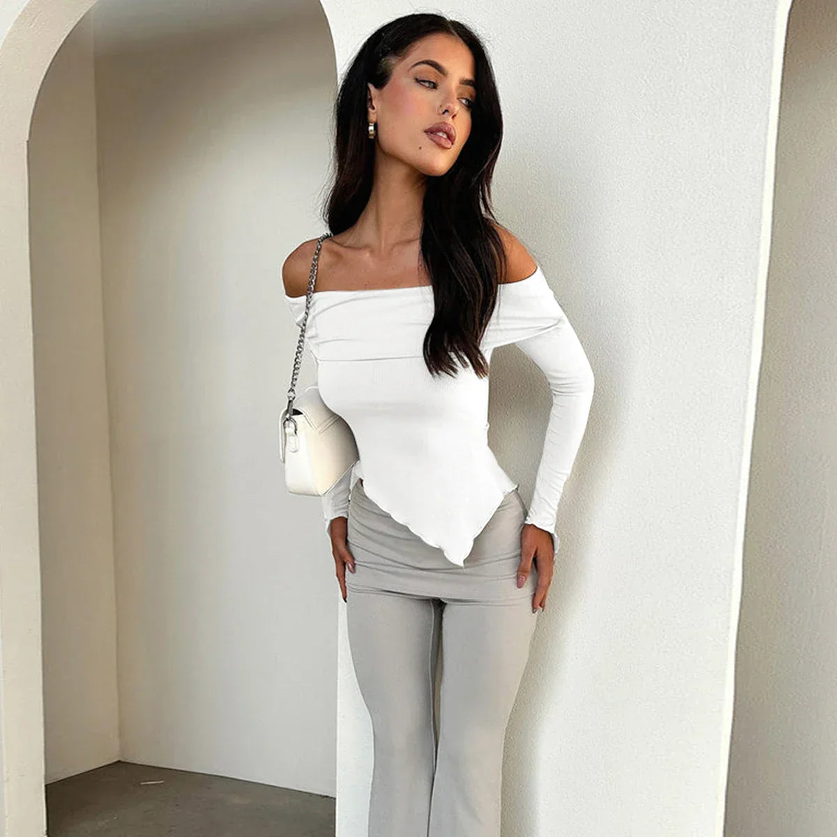 Isabella – Kvinders Slim Fit Off-Shoulder Bluse