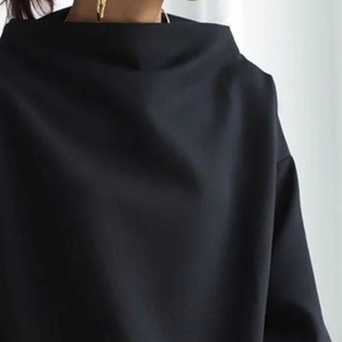 Sophia – Elegant Løstsiddende Damebluse i Bomuld