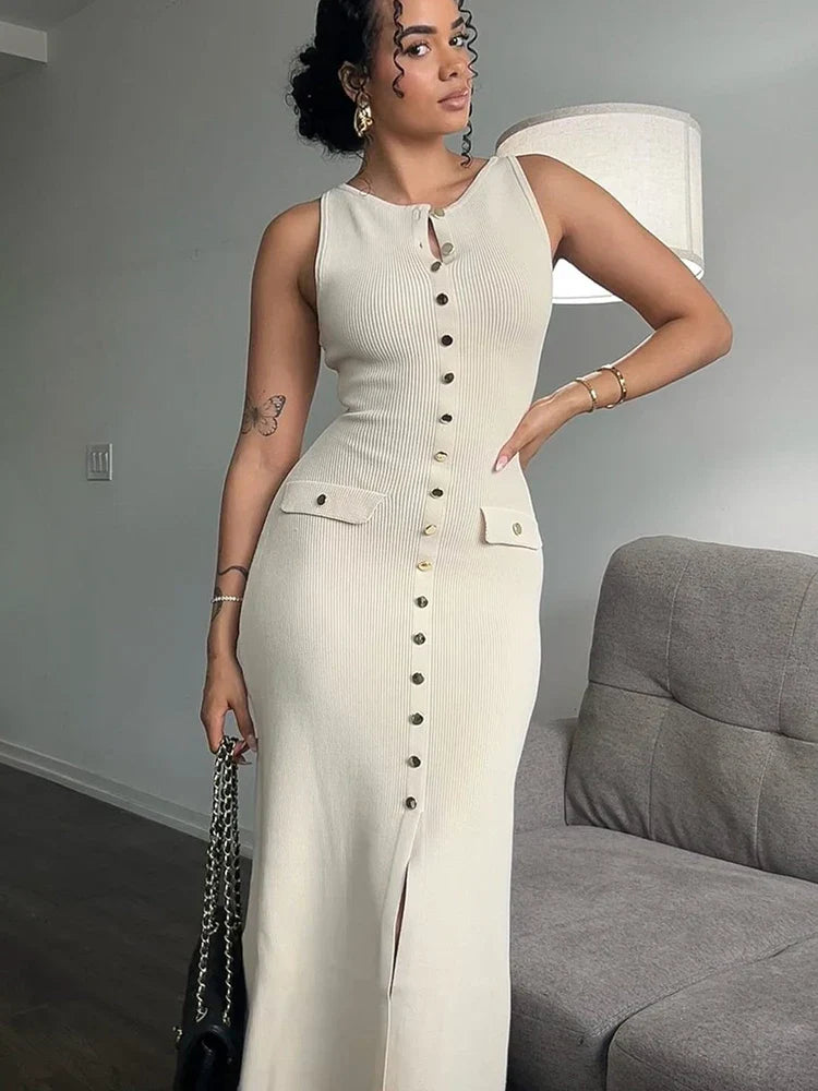 Chiara – Strikket Ribbet Midi Kjole til Kvinder