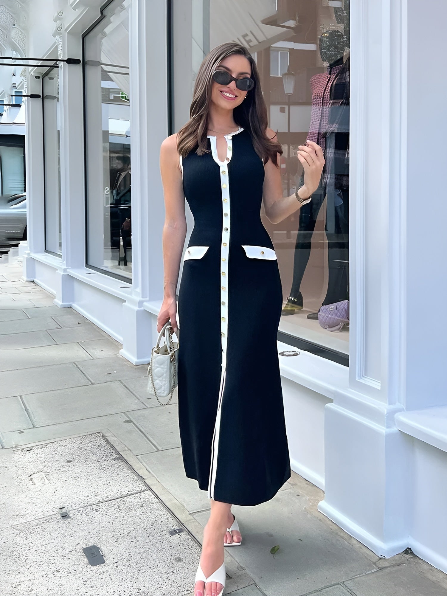 Clara – Blød Strikket Midi Kjole til Kvinder