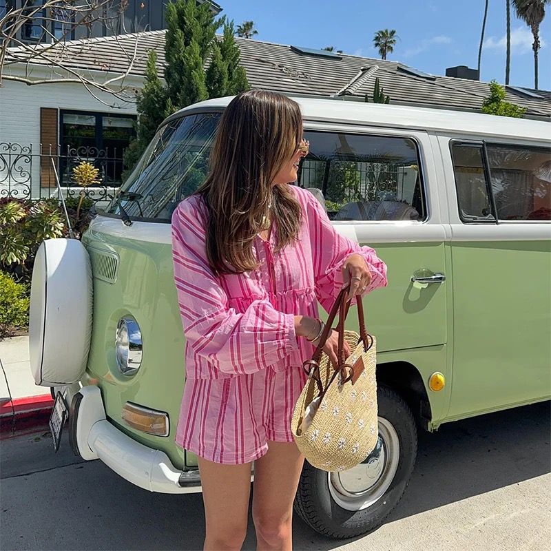 Anastasia – Elegant To-Del Sommeroutfit til Kvinder