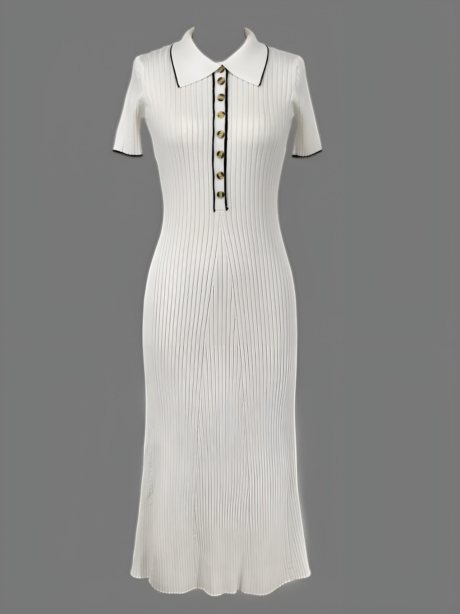 Isabelle – V-hals Mesh Kjole med Knapper til Kvinder