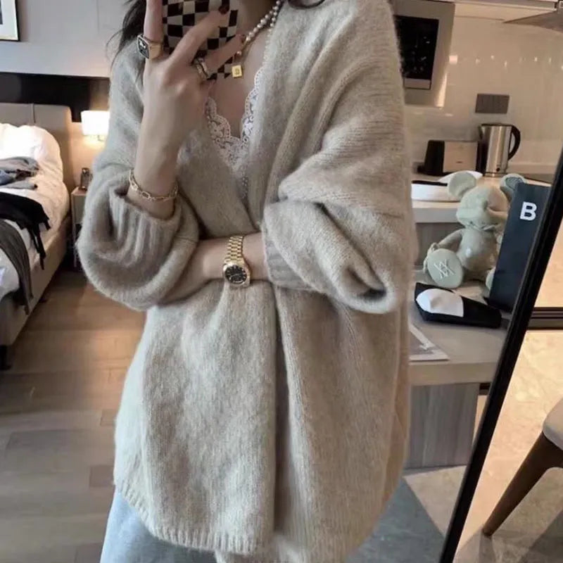 Elena – Vindafvisende Damecardigan i Uld