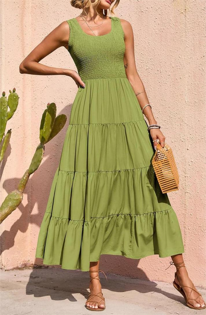 ValeriaMonti Layered Smocked Kjole med brede stropper