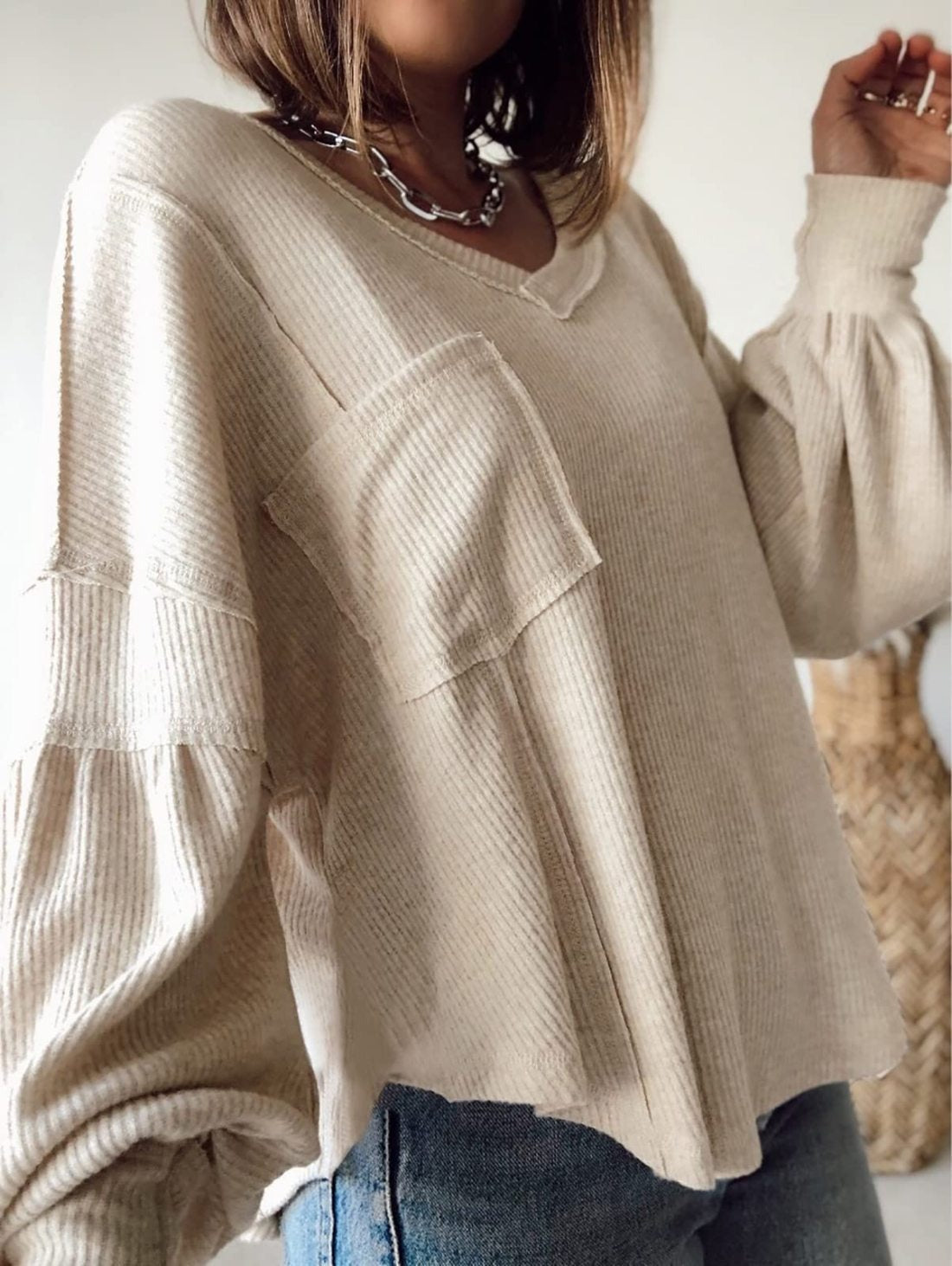 ElenaCarli V Neck Loose Balloon Sleeve Top