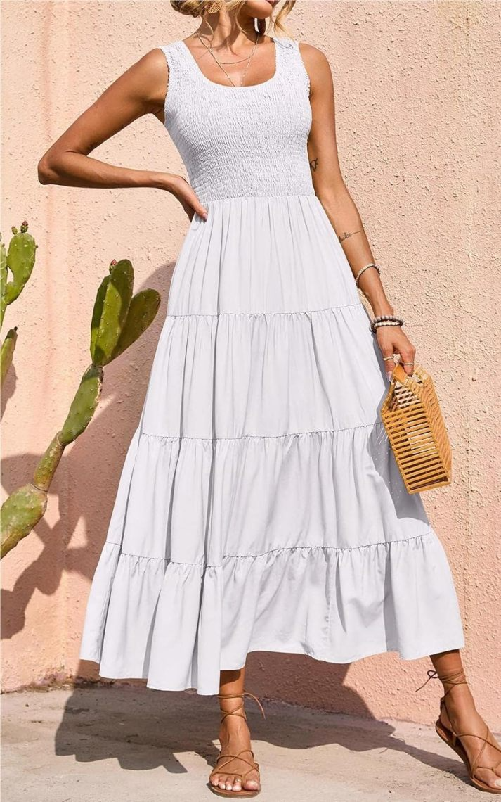 ValeriaMonti Layered Smocked Kjole med brede stropper