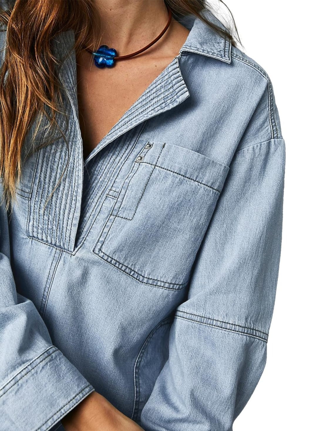 AlessiaVerdi Denim V-Neck Pullover Shirt til kvinder