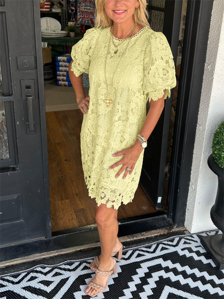 OrianaFabbri Blomstret Blondekjole Med Pufærmer Til Kvinder