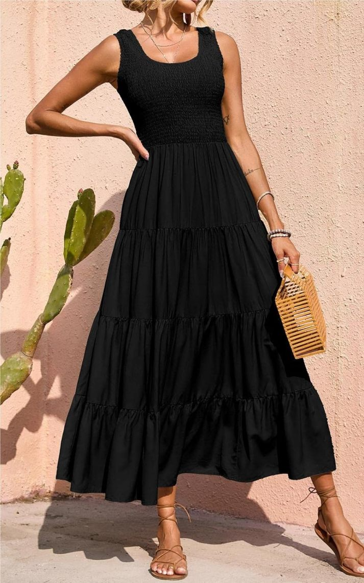 ValeriaMonti Layered Smocked Kjole med brede stropper