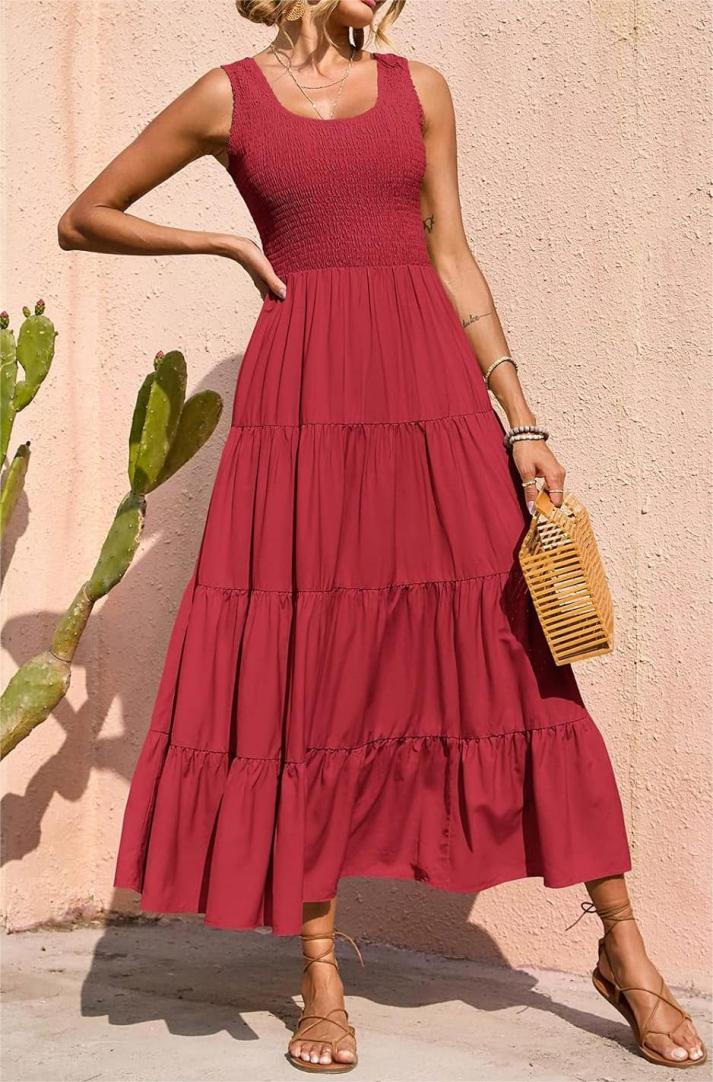 ValeriaMonti Layered Smocked Kjole med brede stropper