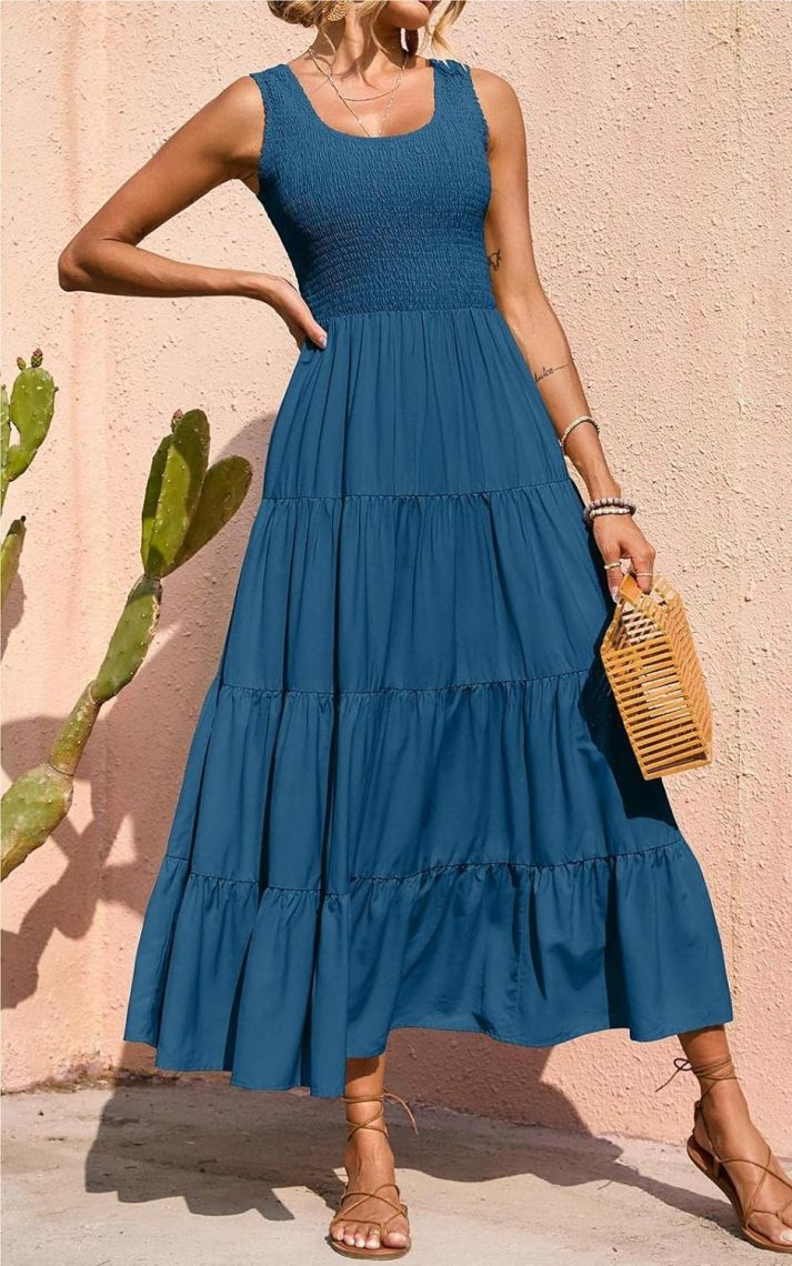 ValeriaMonti Layered Smocked Kjole med brede stropper