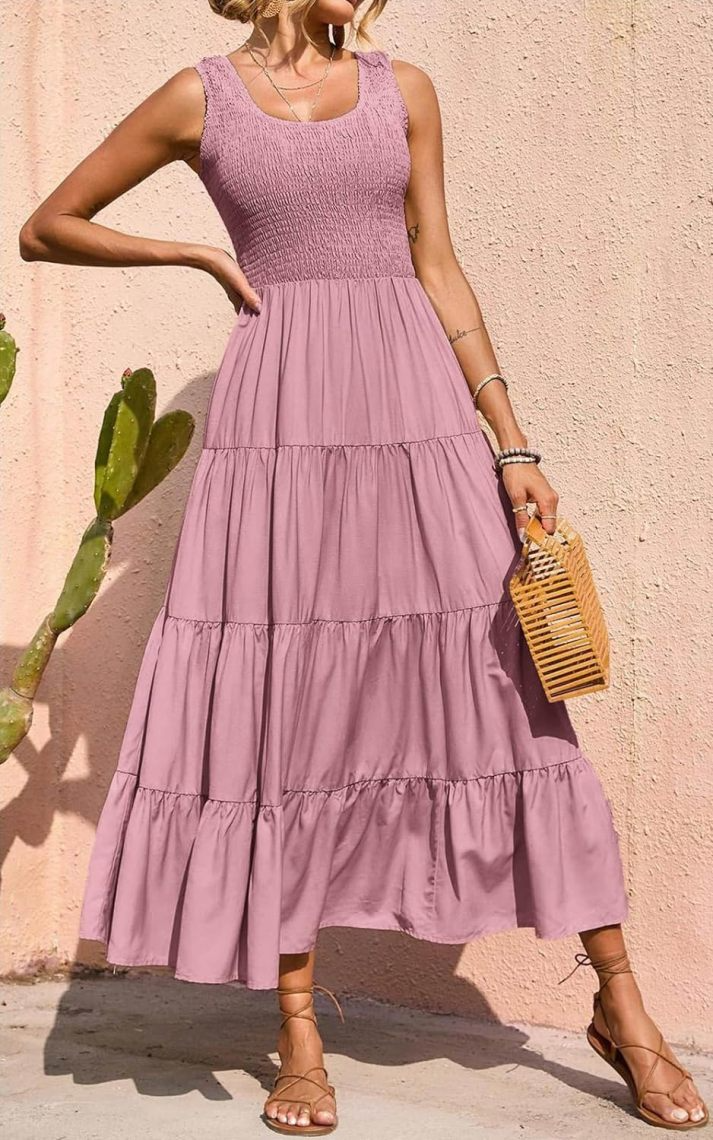 ValeriaMonti Layered Smocked Kjole med brede stropper