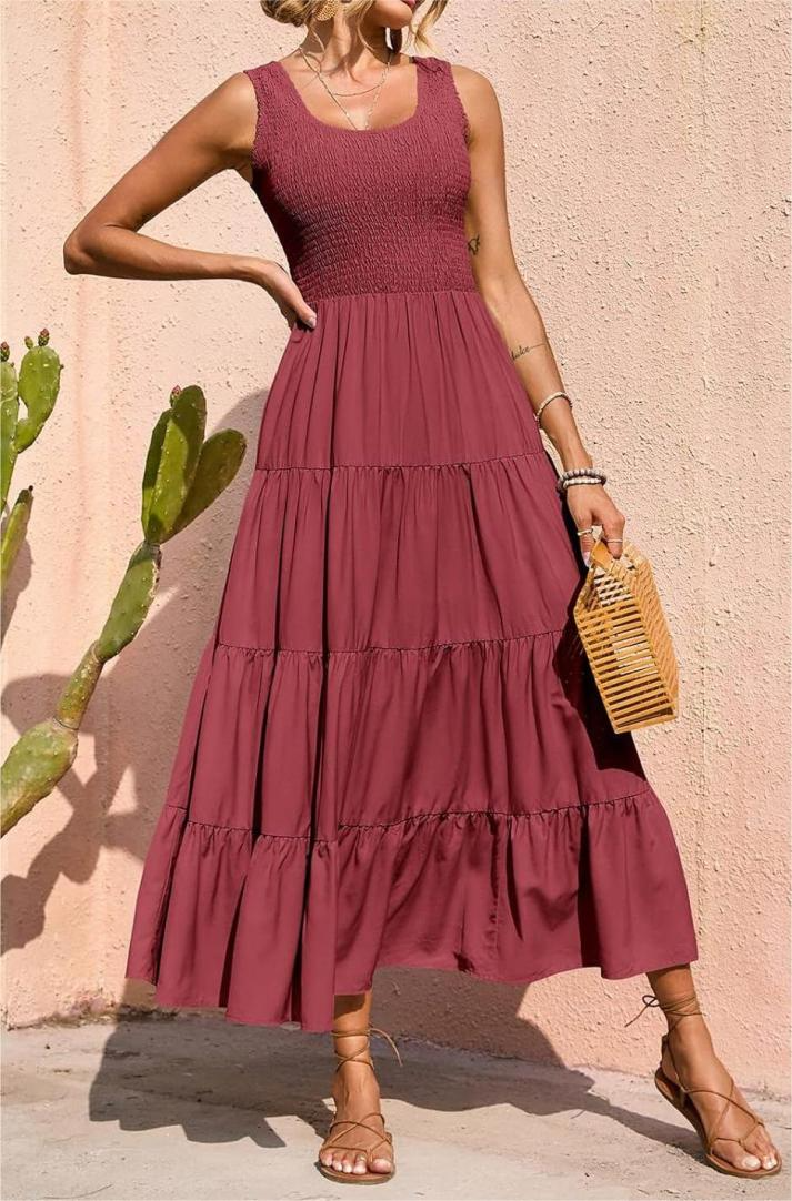 ValeriaMonti Layered Smocked Kjole med brede stropper