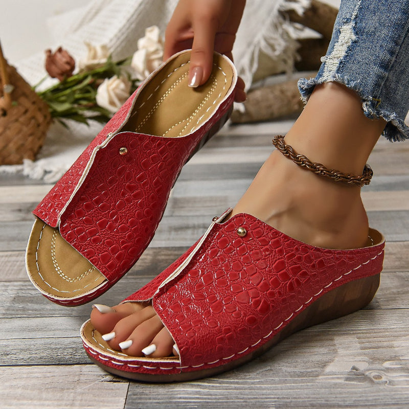 SofiaZeppe™ Peep Toe slip-on-sandaler med kilehæl