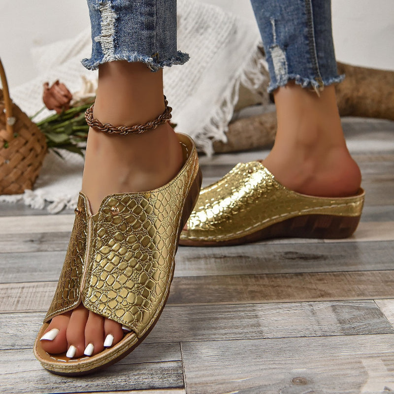 SofiaZeppe™ Peep Toe slip-on-sandaler med kilehæl