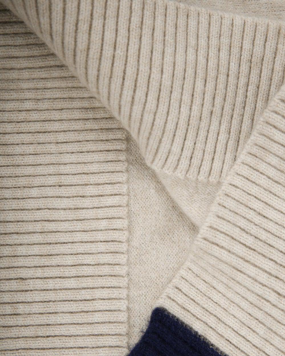Araminta – Dame Sweater med Høj Hals og Farveblokke