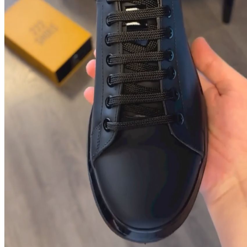Lorenzo – Stilrene Sorte Herresneakers