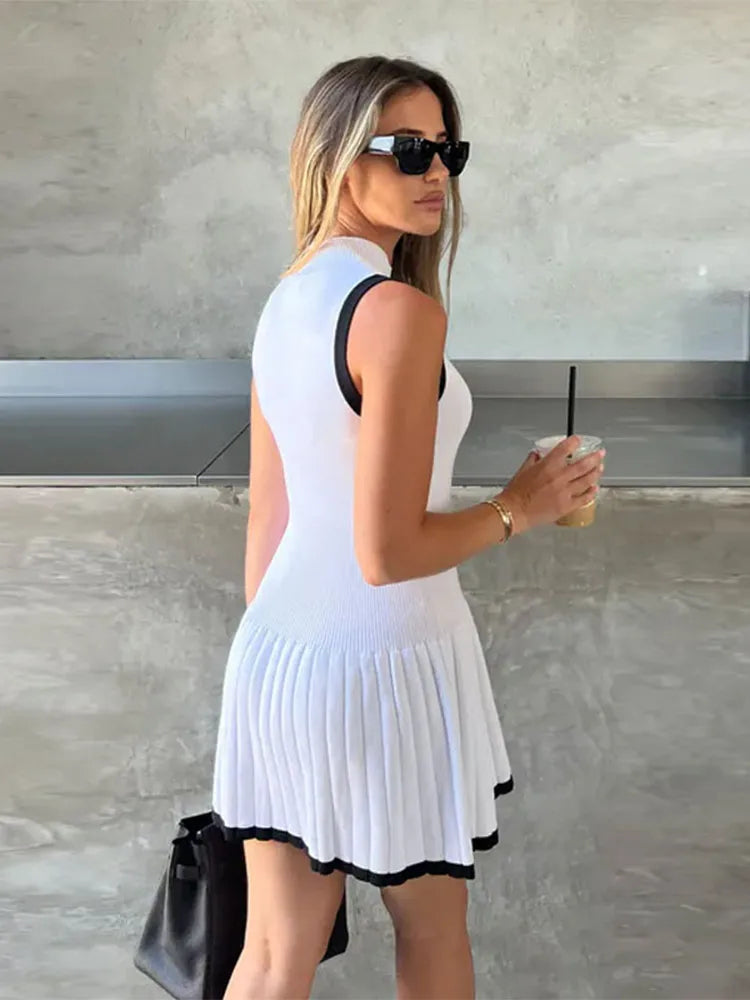 Clara – Ærmeløs Mini Kjole til Kvinder