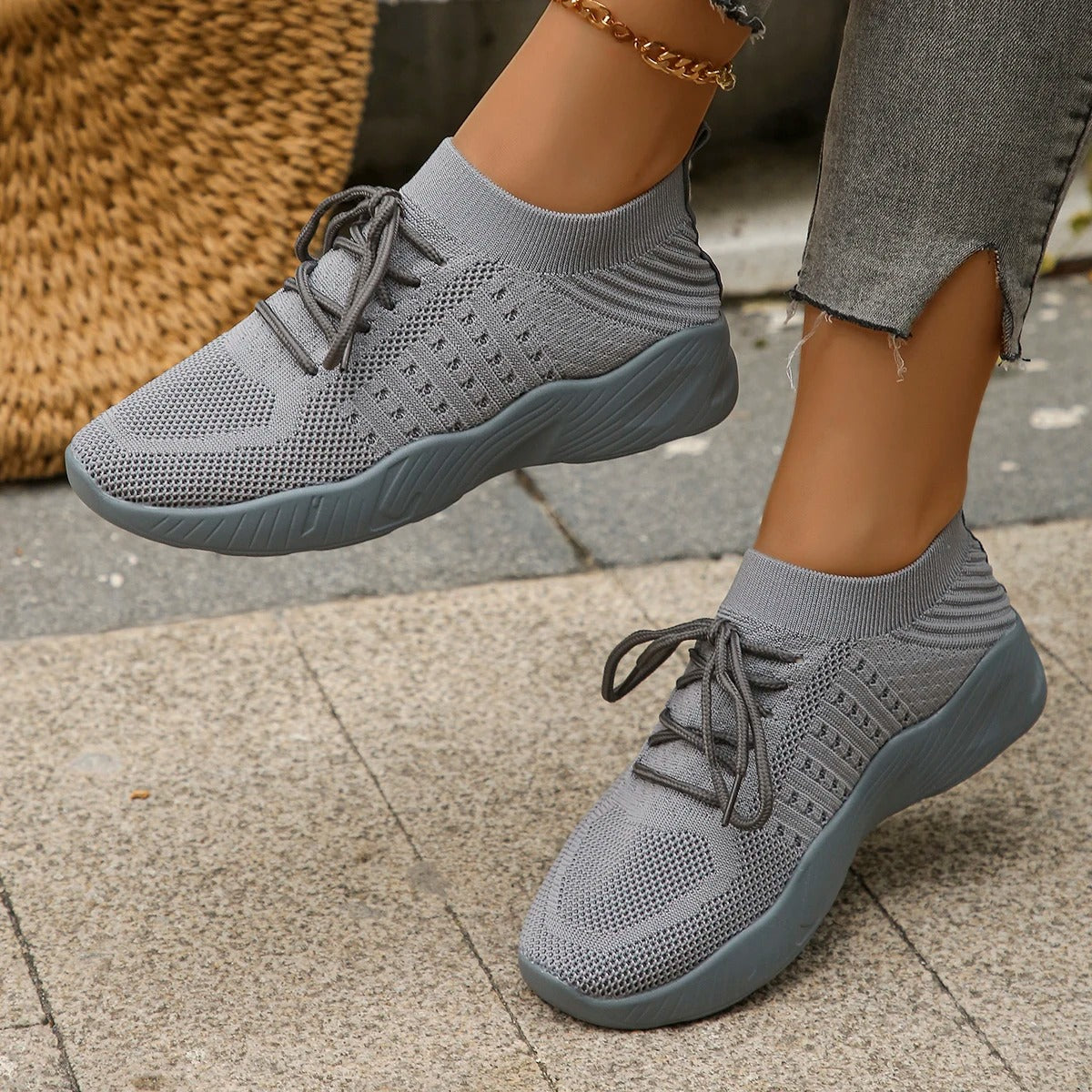 Gabriella – Åndbare Kvinde Sneakers i Strikket Mesh