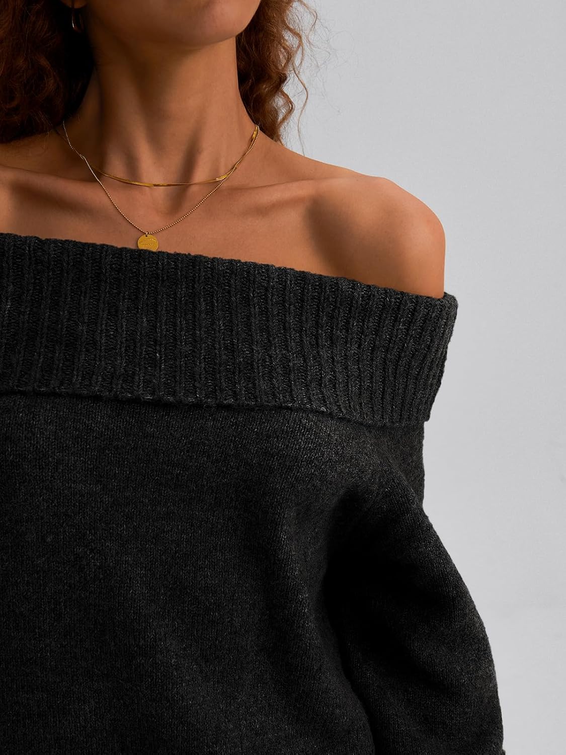 GiuliaRinaldi Off-The-Shoulder-sweater