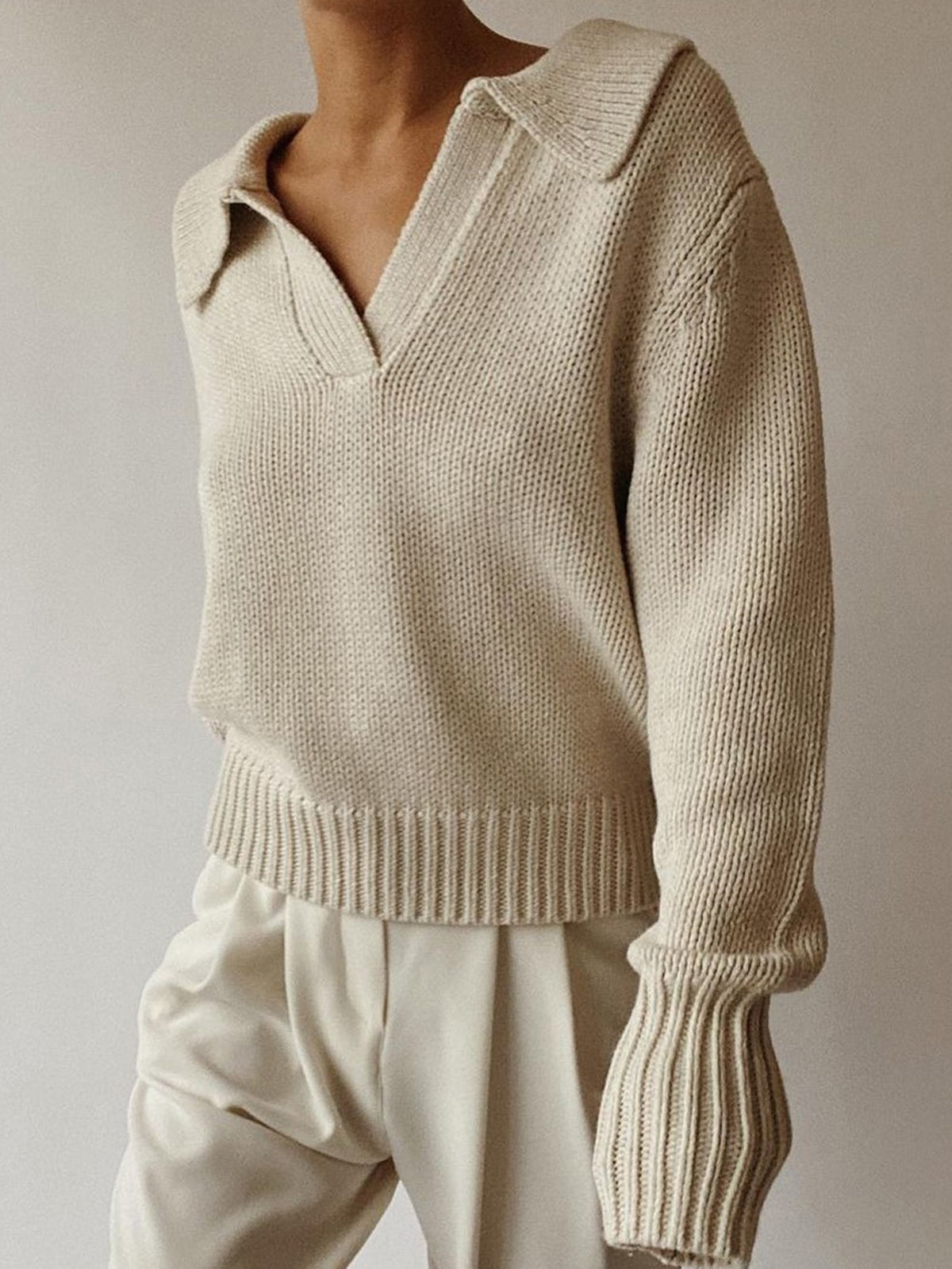 Collavia  – Ribstrikket Dame Pullover i Khaki