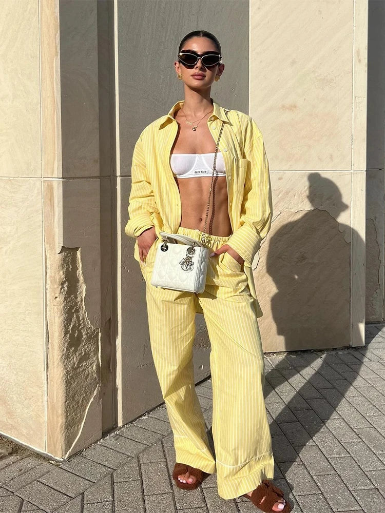 Isabella – Blødt Lounge-Sæt til Kvinder i Gul