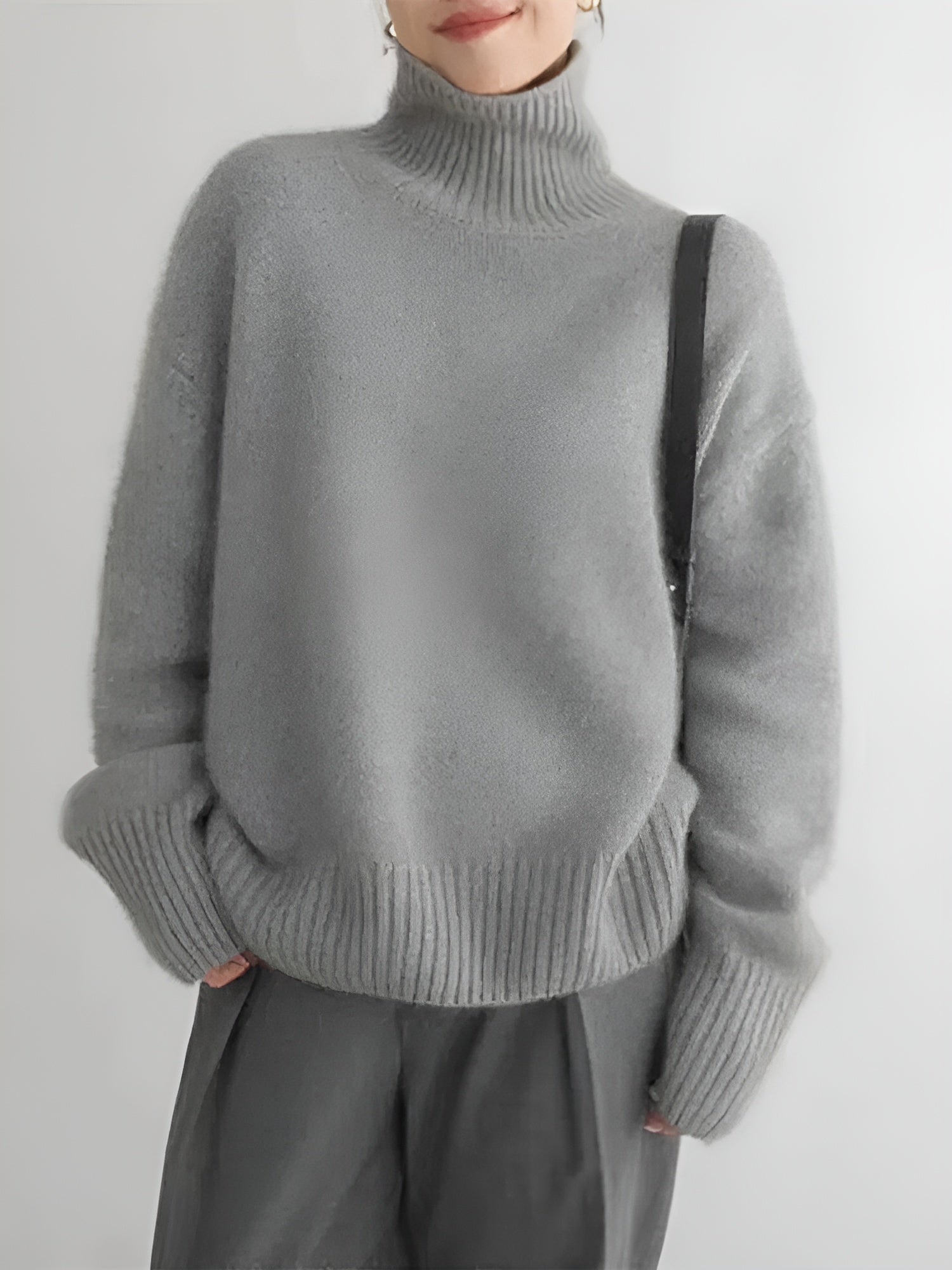 Isabella – Blød Beige Kvinders Cashmere Rullekrave