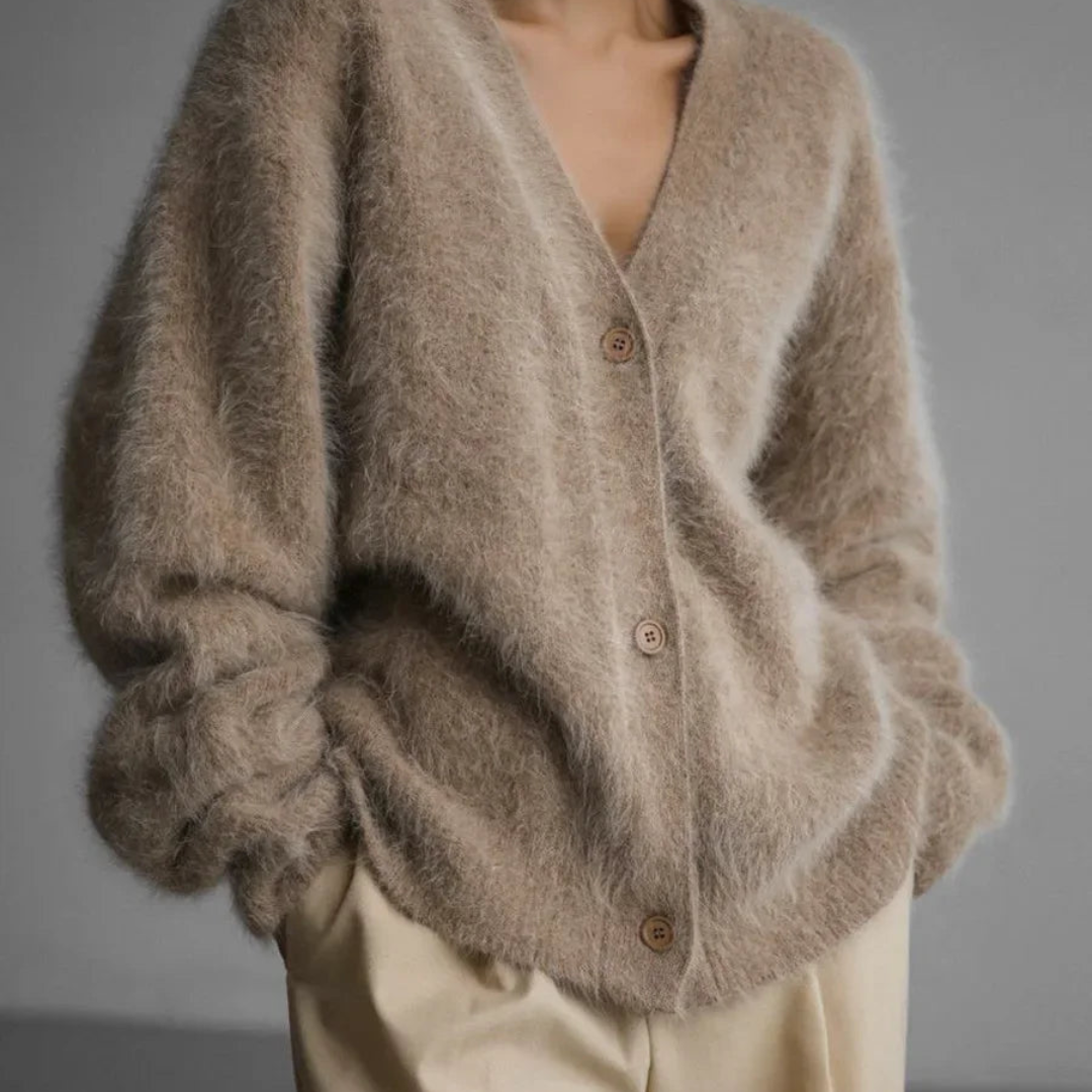 SofiaRomani Lang, blød, stilfuld sweater