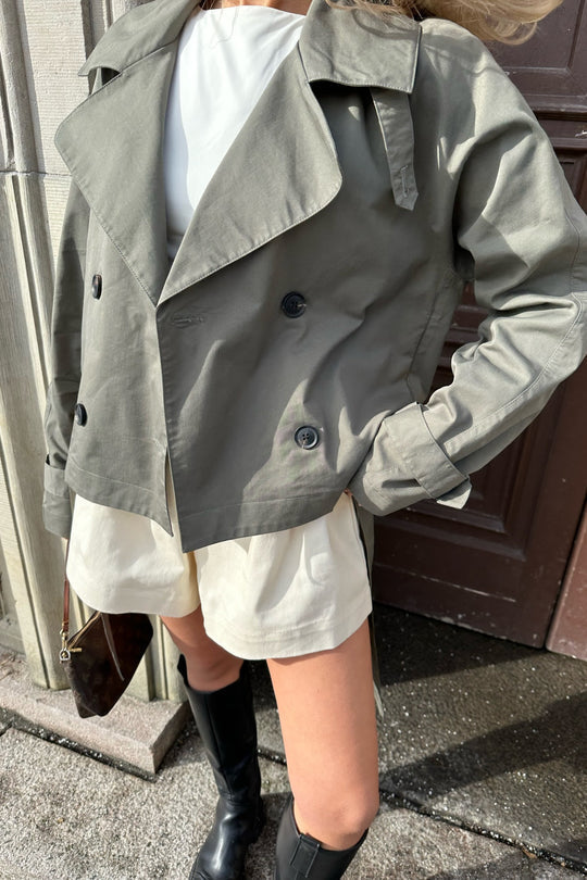 LorenzaFerro trenchcoat til kvinder