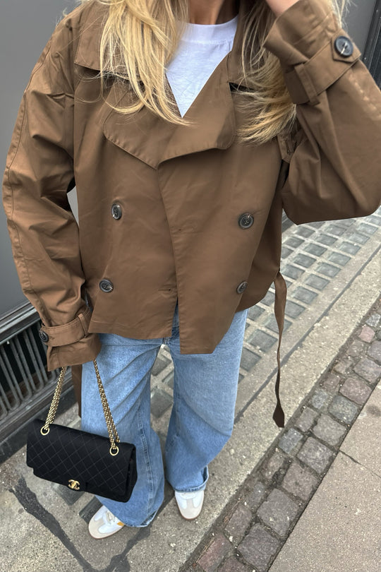 LorenzaFerro trenchcoat til kvinder