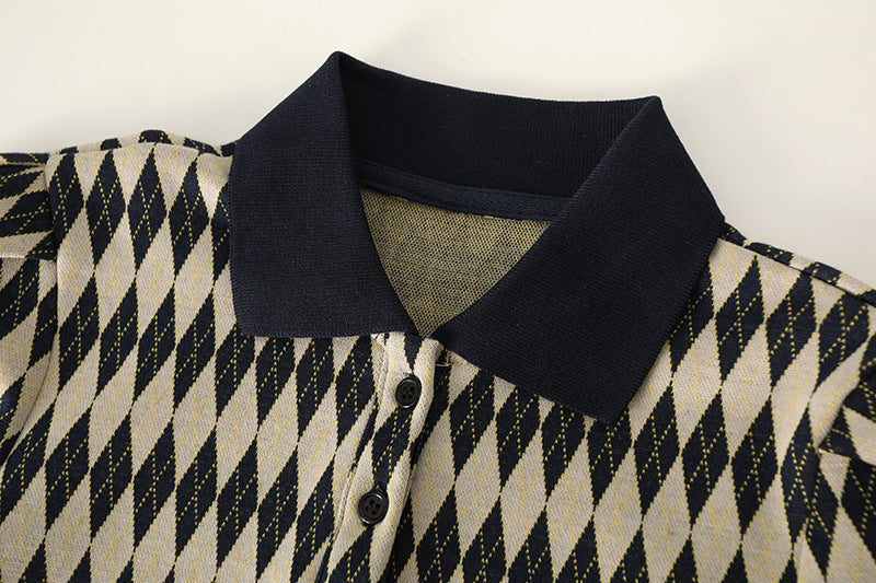 Isabella – Strikket Sommerkjole til Kvinder i Khaki med Tern