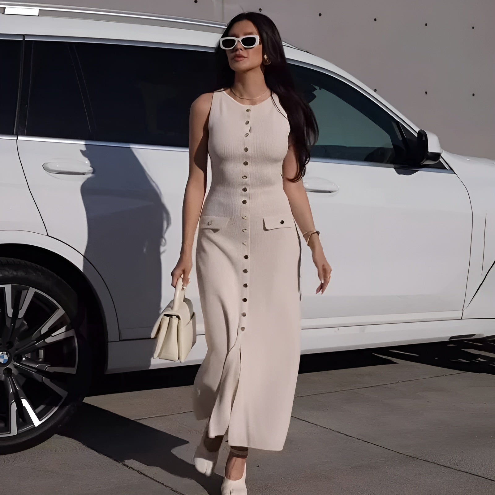 Clara – Blød Strikket Midi Kjole til Kvinder