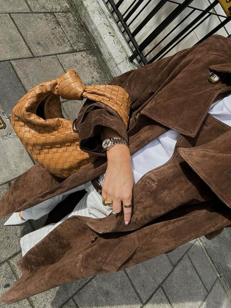 Marisol – Lang Damefrakke i Ruskind-Look
