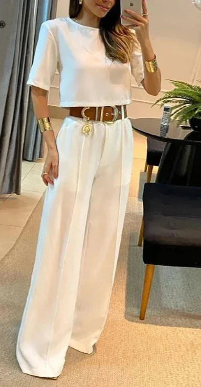 Elena – Elegant To-delt Sæt til Kvinder