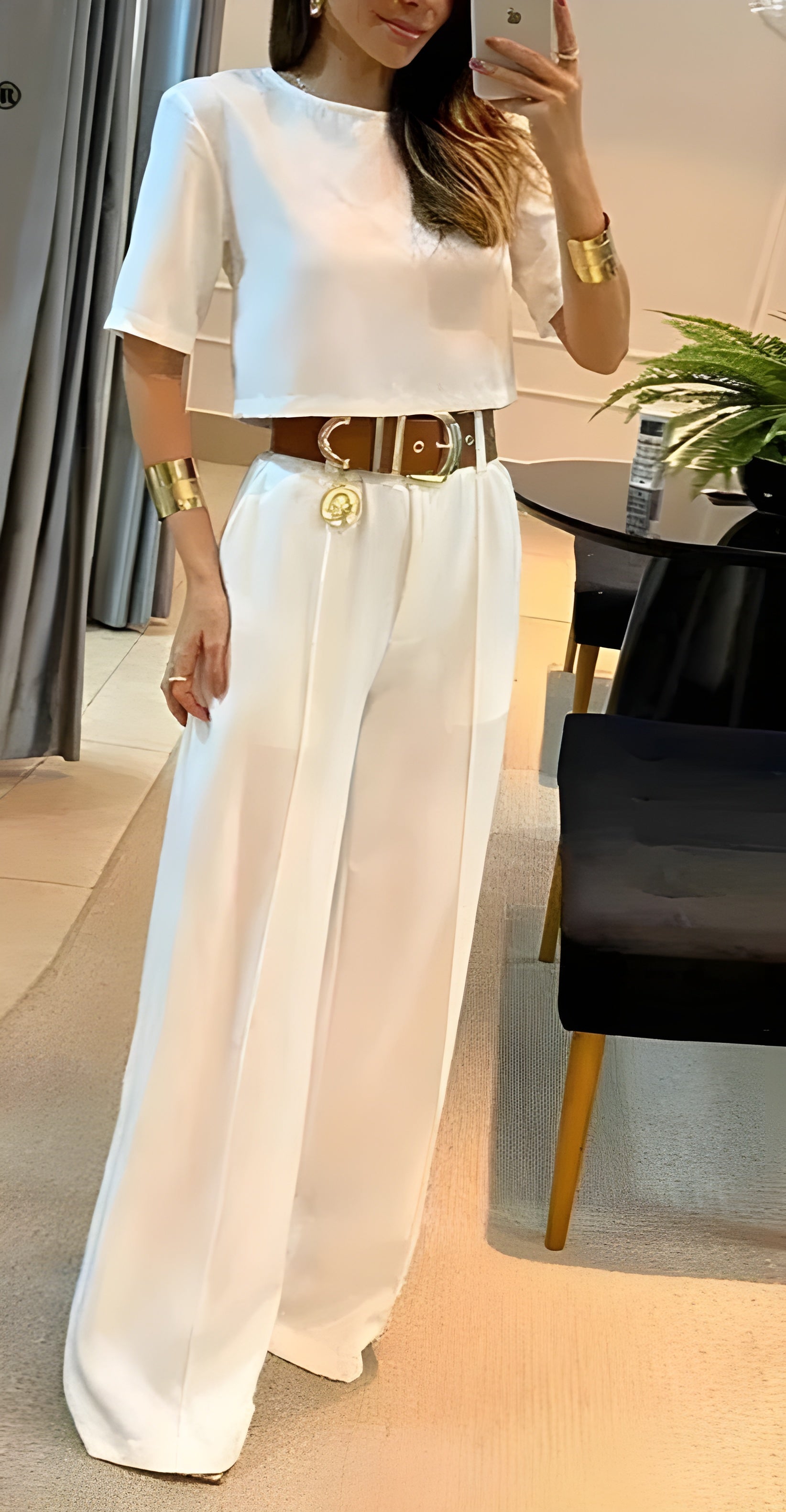 Isabella – Stilfuldt Damesæt i To Dele