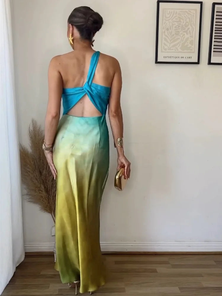 CarlaVeronesi Elegant Satin Kjole Til Kvinder