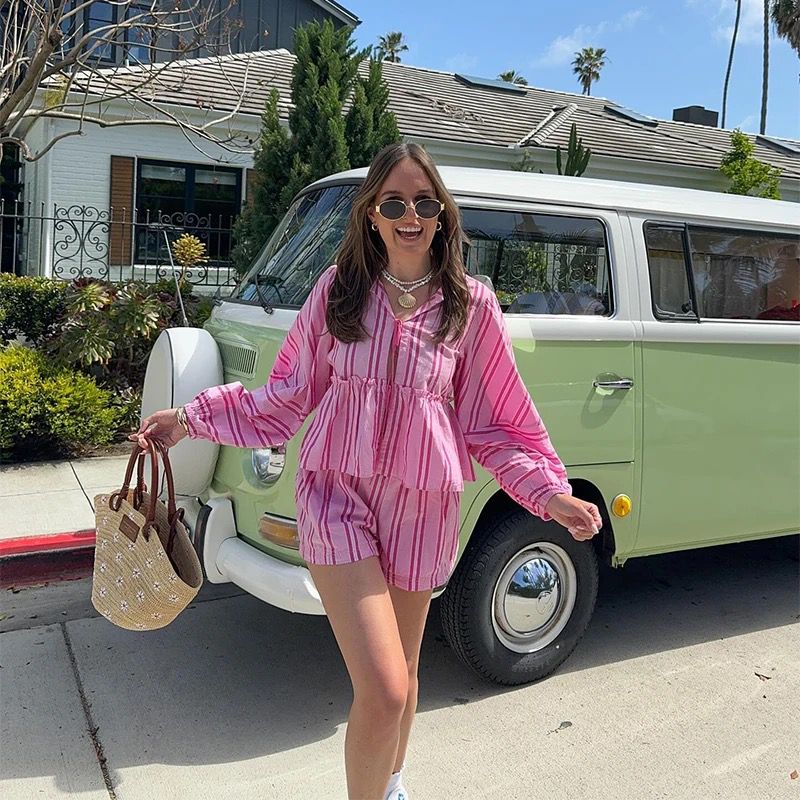 Anastasia – Elegant To-Del Sommeroutfit til Kvinder