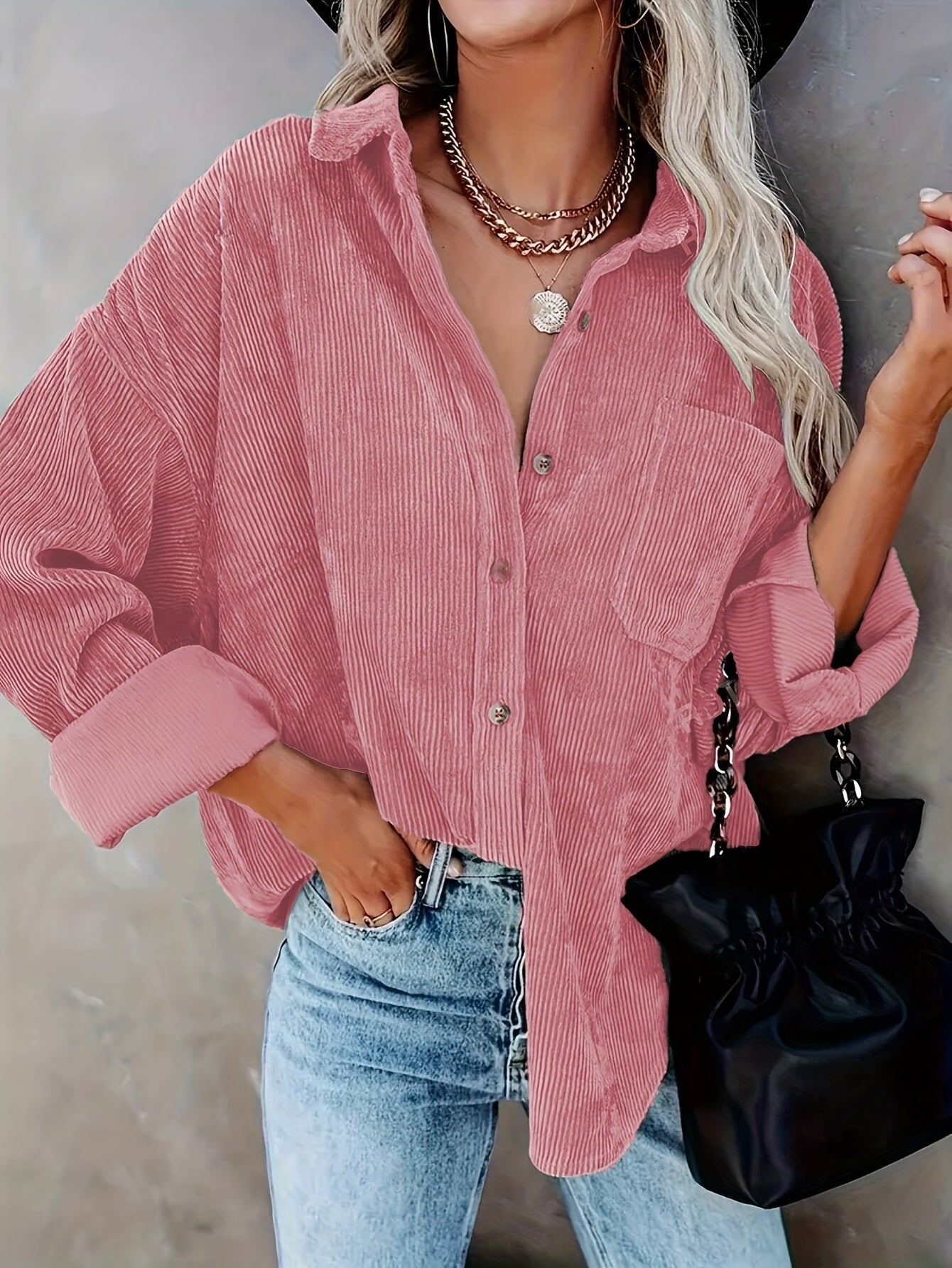 Sofia – Oversized Dame Corduroy Skjorte